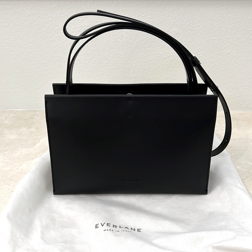 Everlane Lunchbox Bag in Black